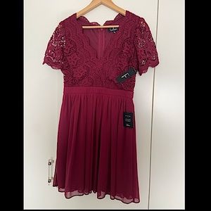 Lulu’s Lace Skater Dress